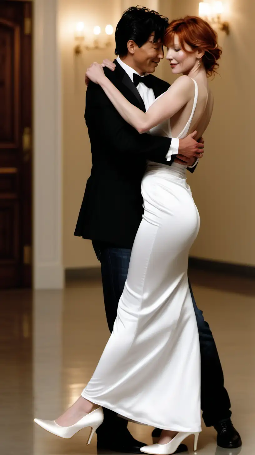 Romantic Wedding Dance in Luxurious Reception Hall