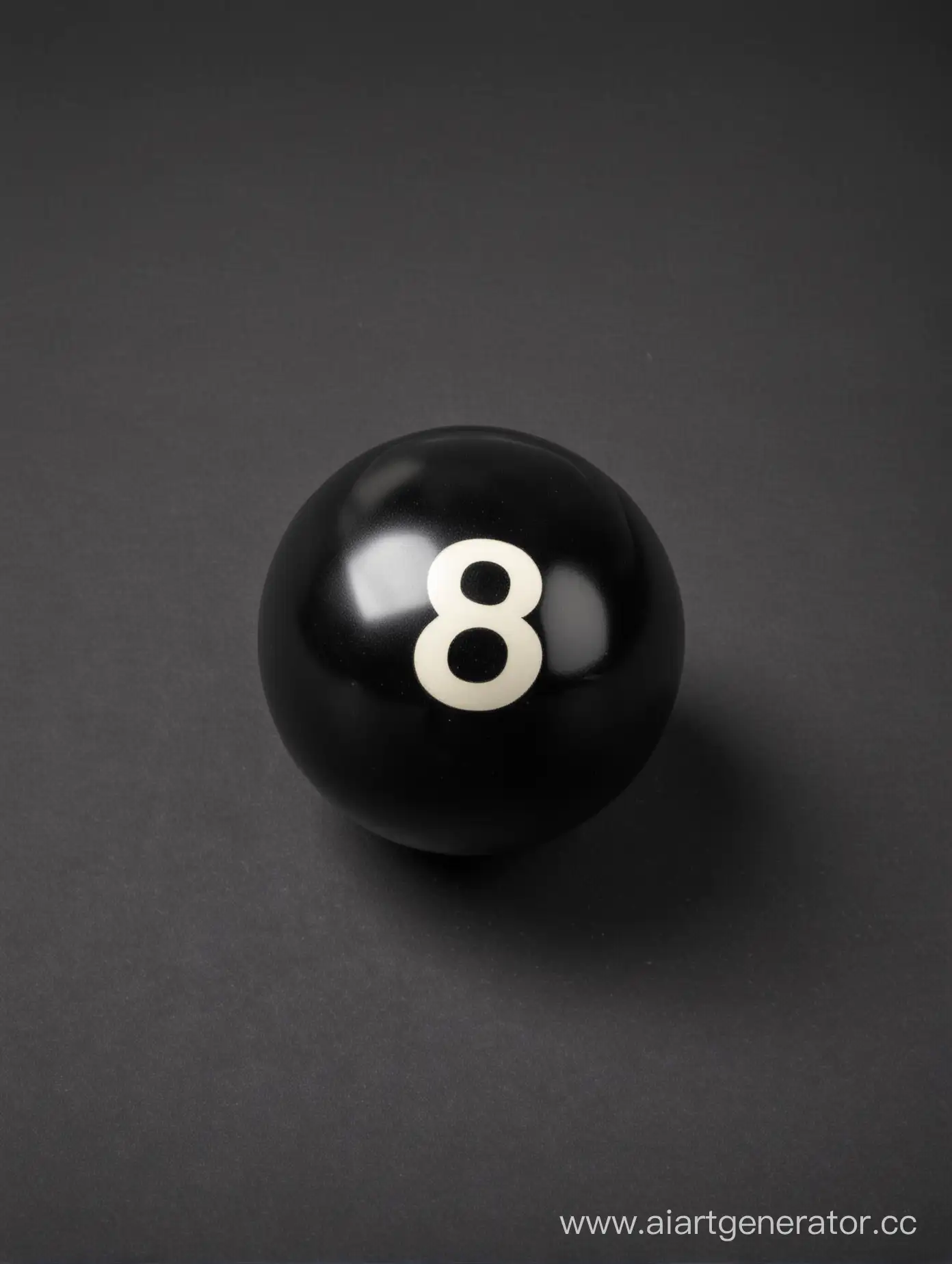 черный шар для бильярда с цифрой 8