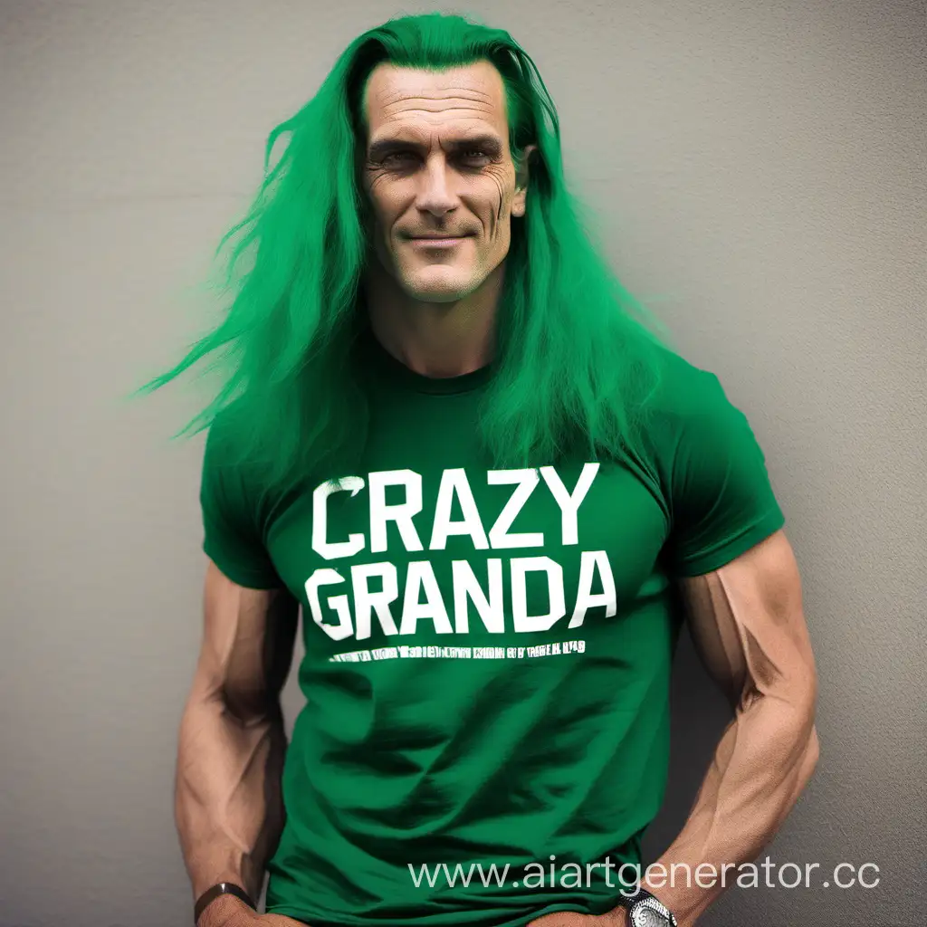 Высокий, мускулистый парень 30-ти лет, с длинными зелёными волосами, зачёсанными вперёд и бритыми висками, в футболке с надписью "ёбнутый дед" 